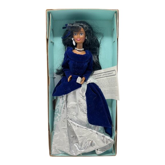 1995 Avon Special Ed Winter Velvet African American Barbie 15587 AA READ - Picture 2 of 13